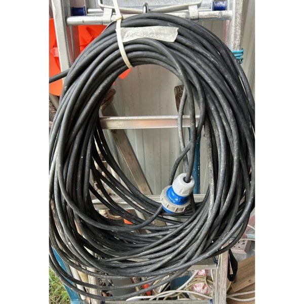 拖線3X2.5mm (42m)